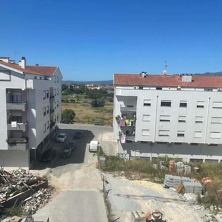 Apartamento Amplo E Moderno - Perto Do Estadio Futebol Tondela Exterior photo